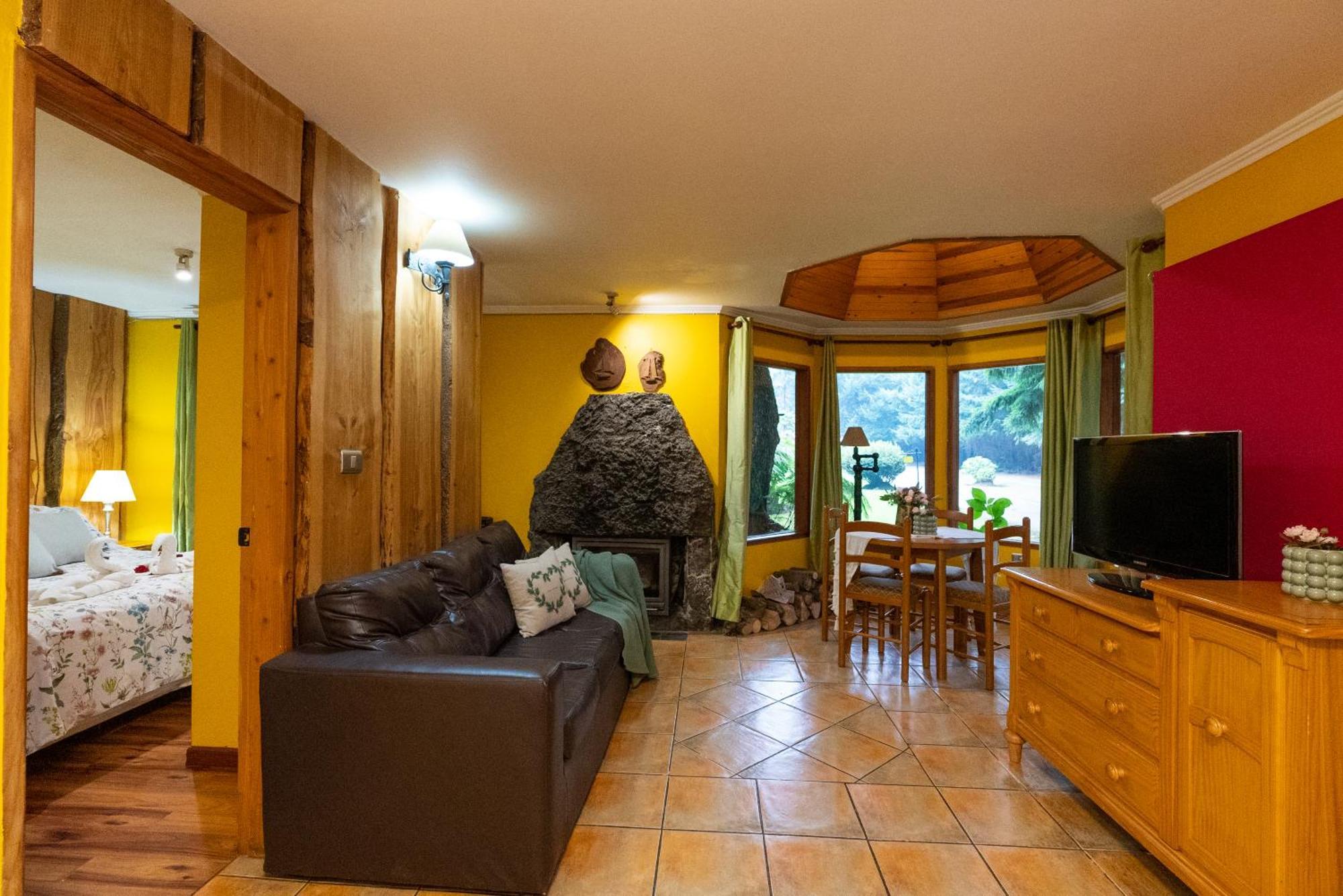 El Dorado Lodge